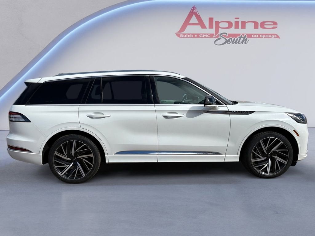 2025 Lincoln Aviator Black Label