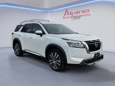 2022 Nissan Pathfinder Platinum