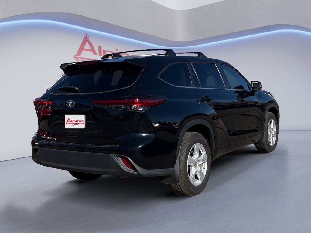 2023 Toyota Highlander L