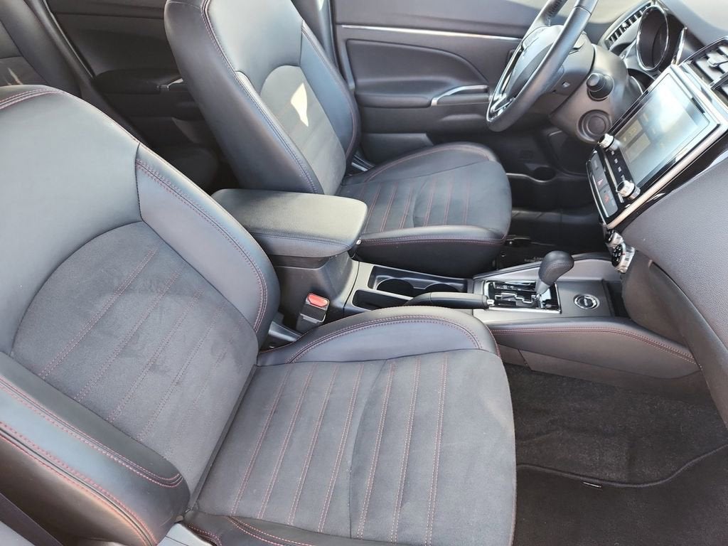 2024 Mitsubishi Outlander Sport S