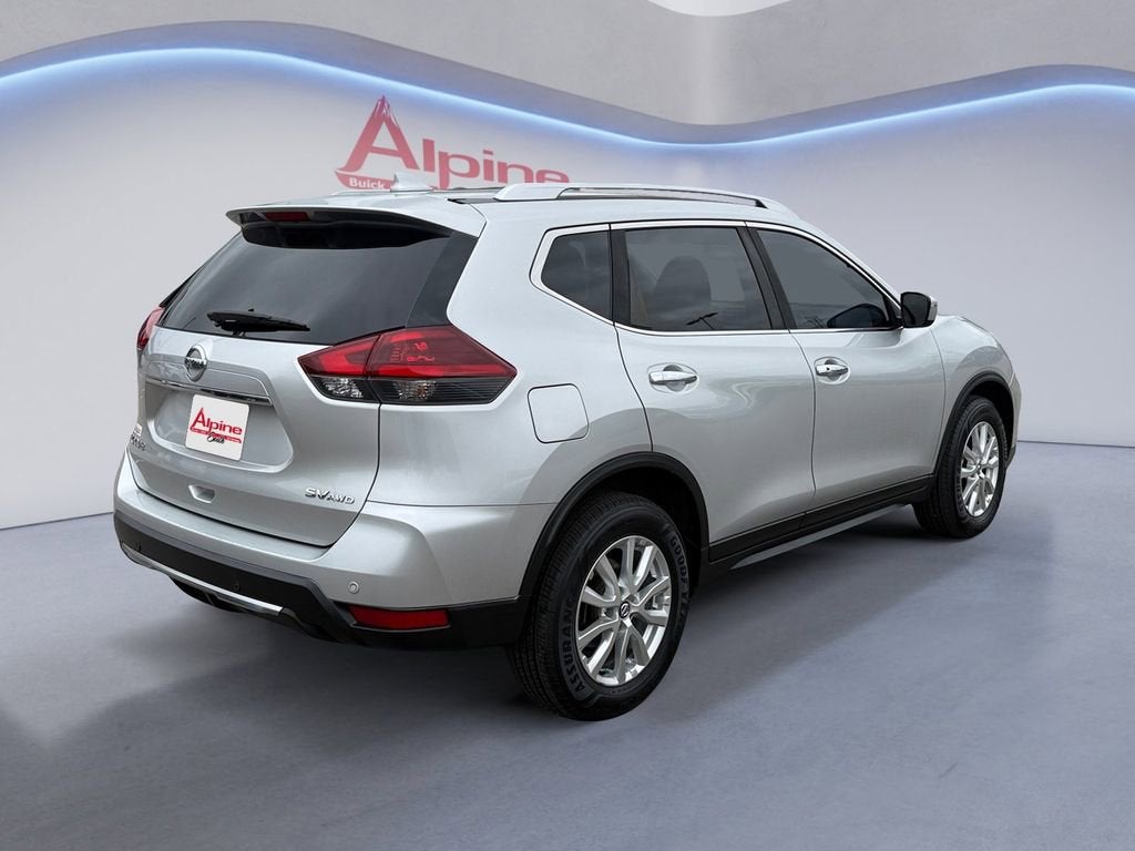 2020 Nissan Rogue SV