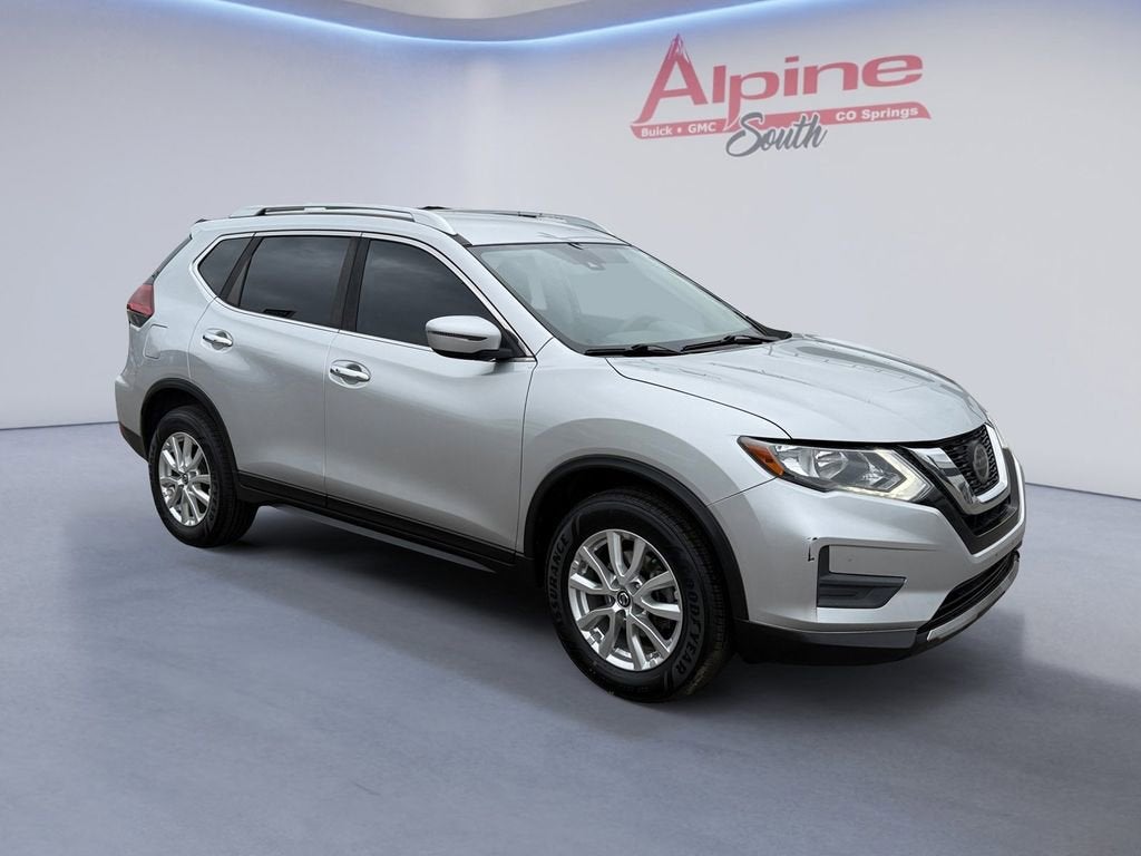 2020 Nissan Rogue SV