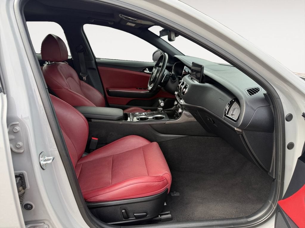 2022 Kia Stinger GT-Line