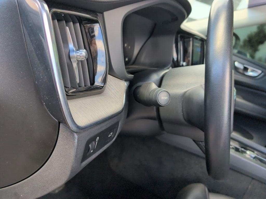 2022 Volvo XC60 Inscription