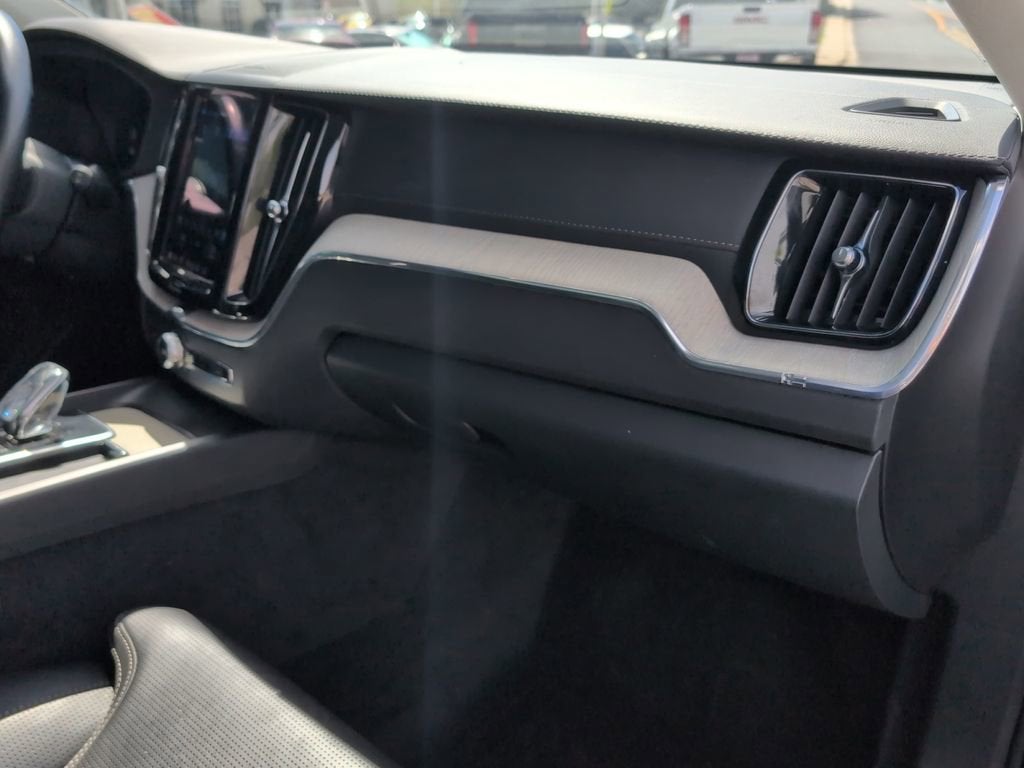 2022 Volvo XC60 Inscription