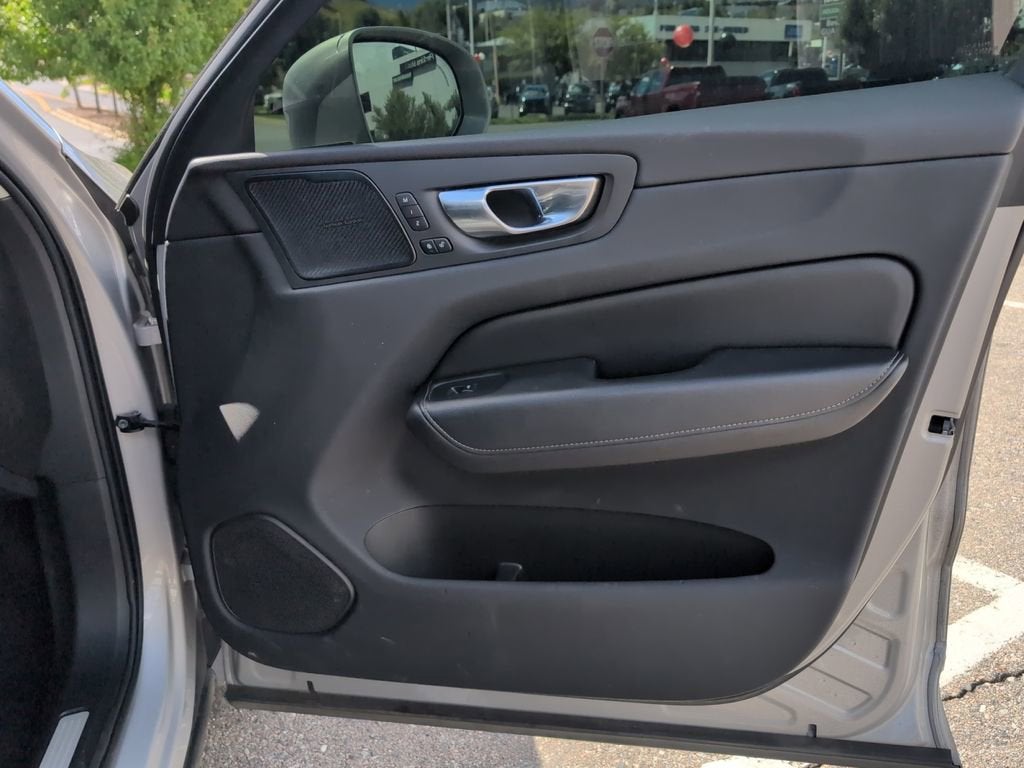 2022 Volvo XC60 Inscription