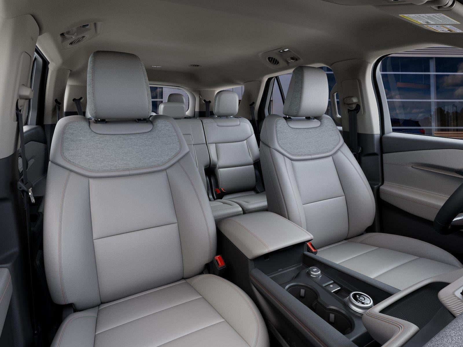 2027 Ford Explorer Active w/200A Pkg