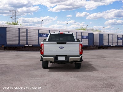 2027 Ford Super Duty F-350 XLT