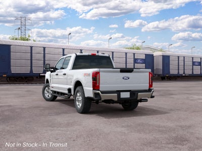 2027 Ford Super Duty F-350 XLT