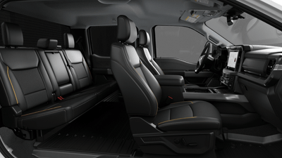 2027 Ford Super Duty F-350 DRW LARIAT