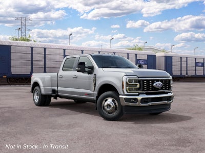 2027 Ford Super Duty F-350 DRW LARIAT
