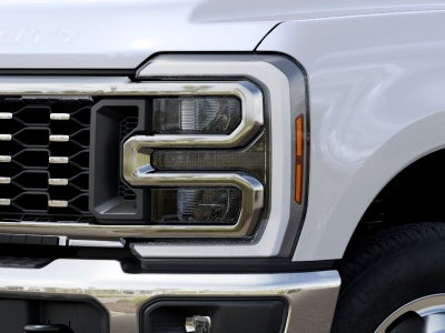 2027 Ford Super Duty F-350 DRW LARIAT