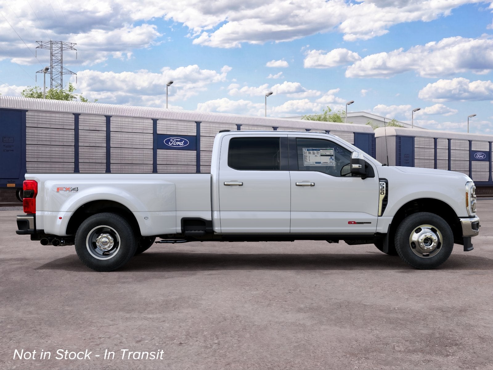 2027 Ford Super Duty F-350 DRW LARIAT
