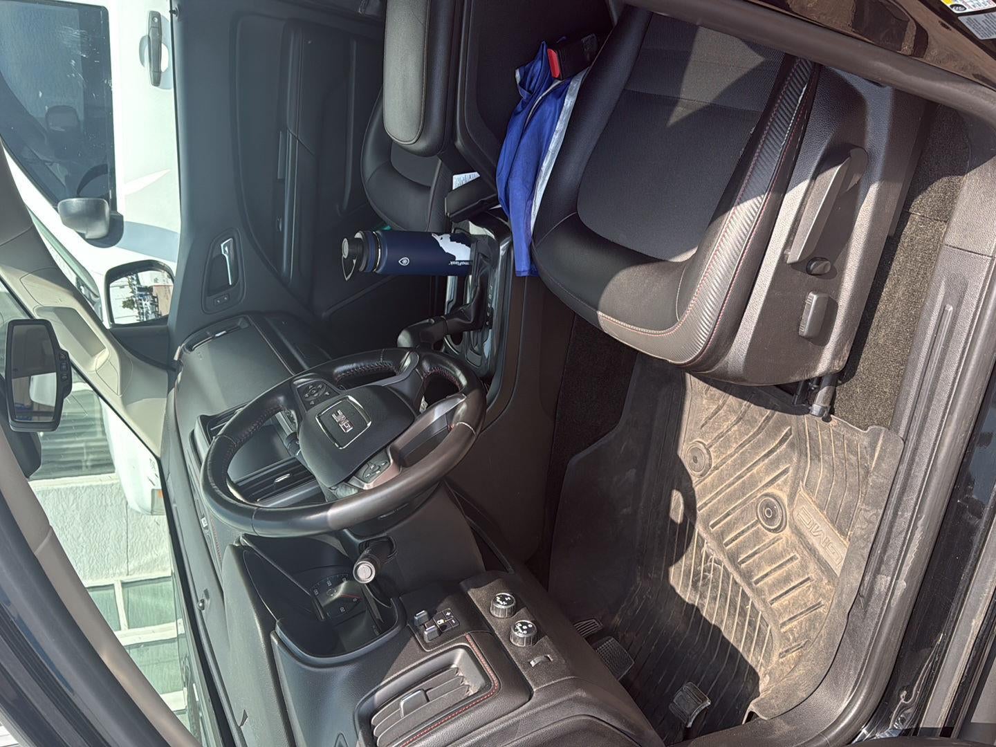 2017 GMC Canyon SLE1