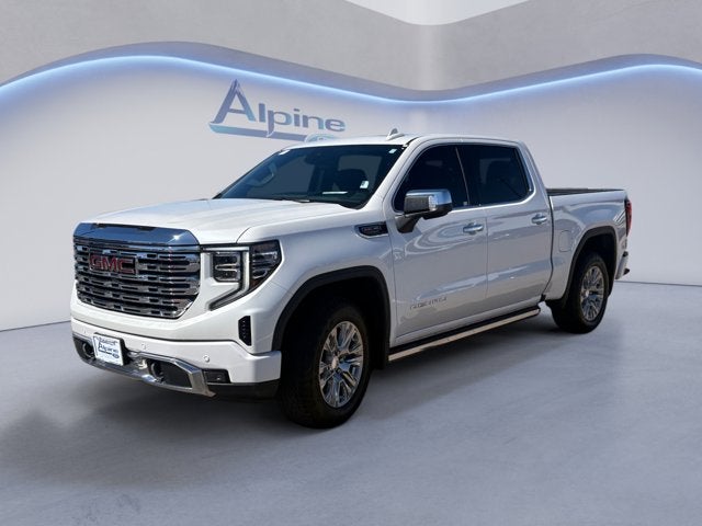 2024 GMC Sierra 4WD Crew Cab Short Box Denali's photo