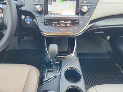 2017 Toyota Avalon Hybrid XLE Plus