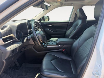 2021 Toyota Highlander Hybrid XLE