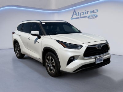 2021 Toyota Highlander Hybrid XLE