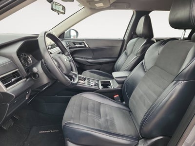 2024 Mitsubishi Outlander SE Ralliart