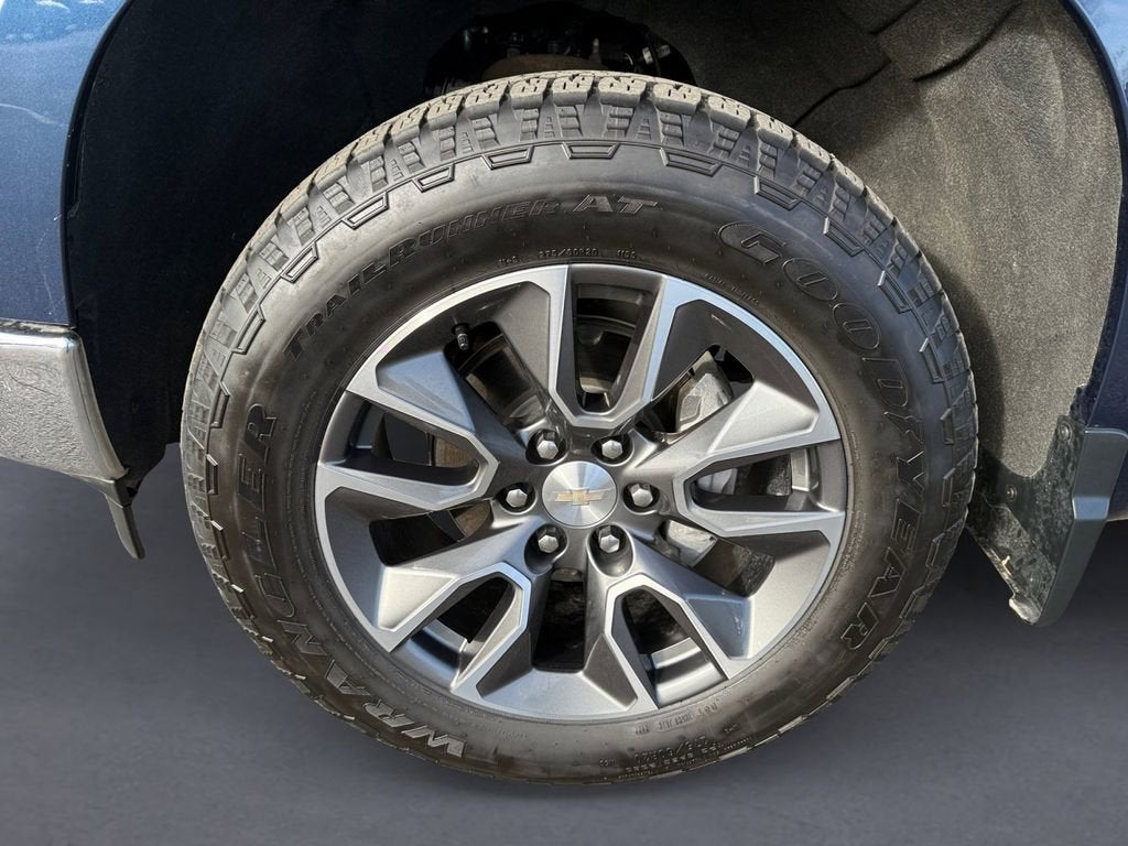 2022 Chevrolet Silverado 1500 LT (2FL)