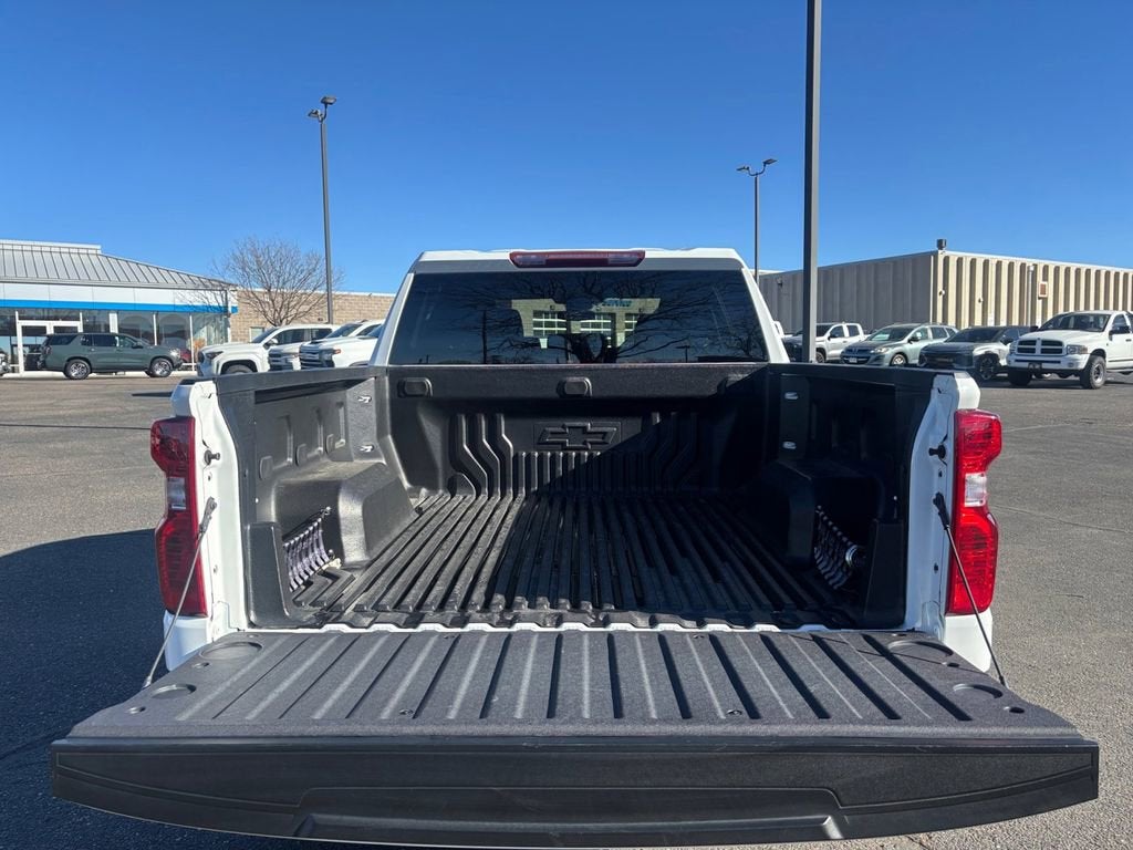 2023 Chevrolet Silverado 1500 LT (2FL)