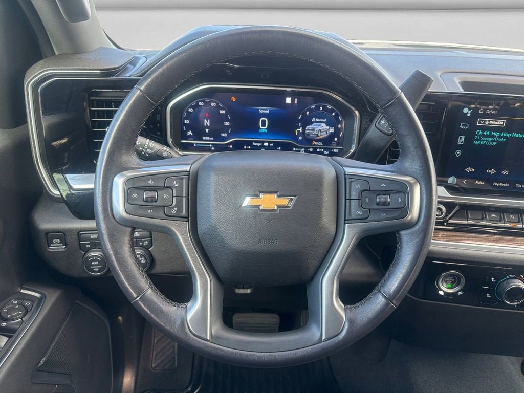 2022 Chevrolet Silverado 1500 LT (2FL)