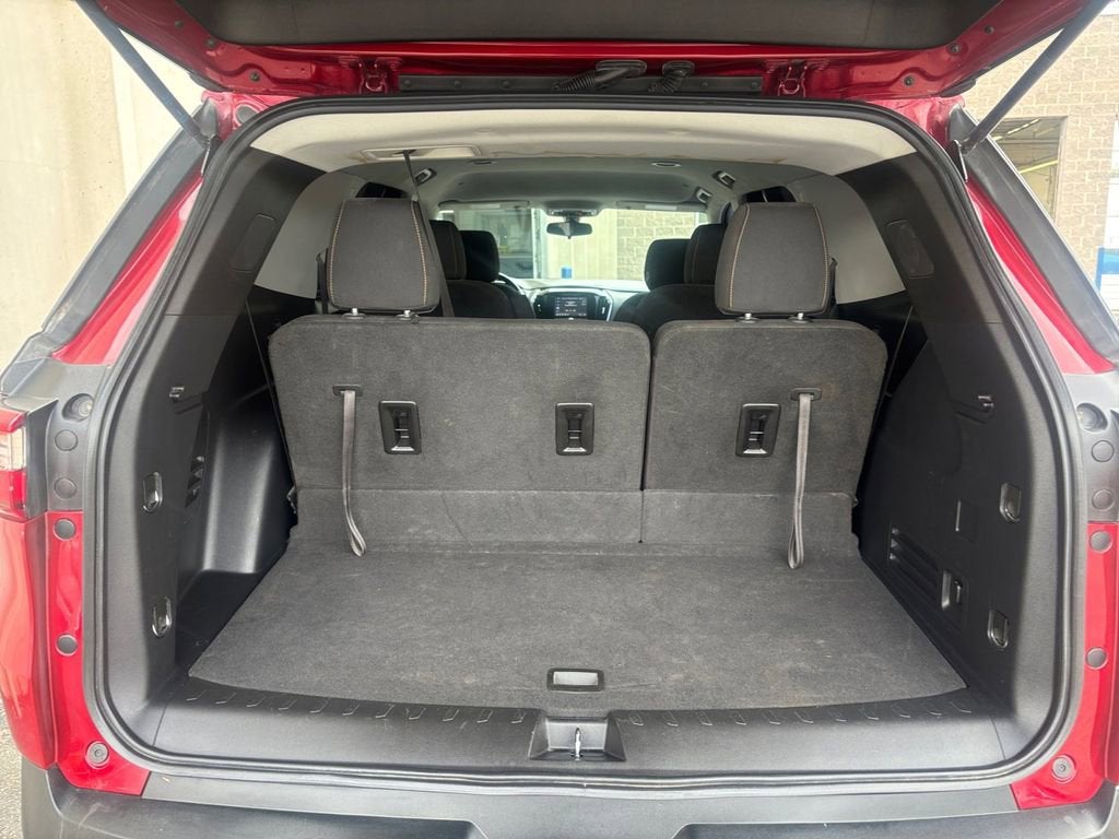 2021 Chevrolet Traverse LT Cloth