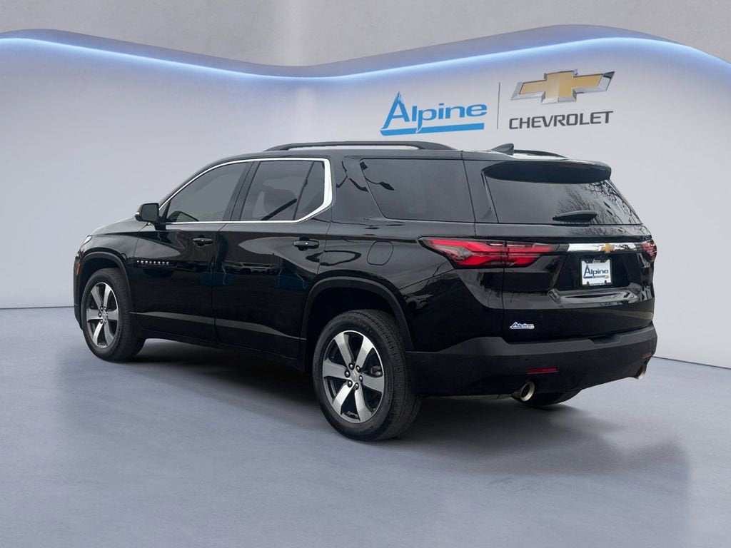 2023 Chevrolet Traverse LT Leather