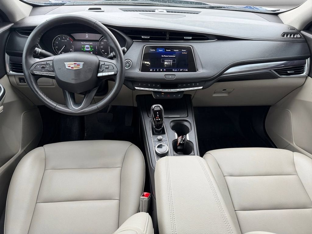 2023 Cadillac XT4 Luxury