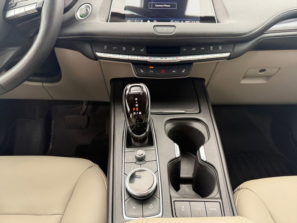 2023 Cadillac XT4 Luxury