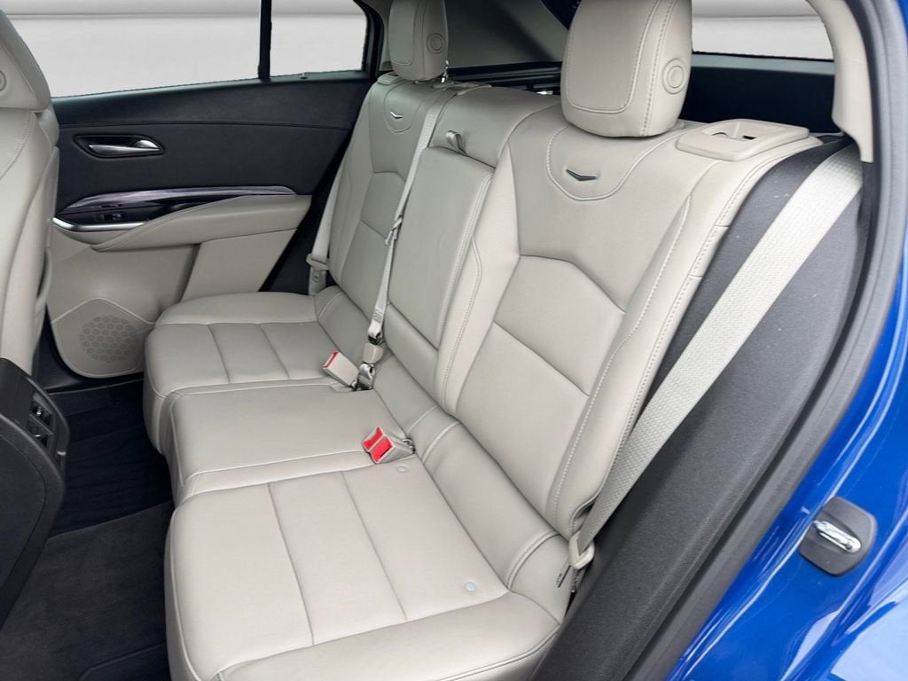 2023 Cadillac XT4 Luxury