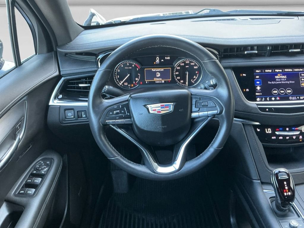 2024 Cadillac XT6 Luxury