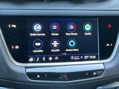 2024 Cadillac XT6 Luxury