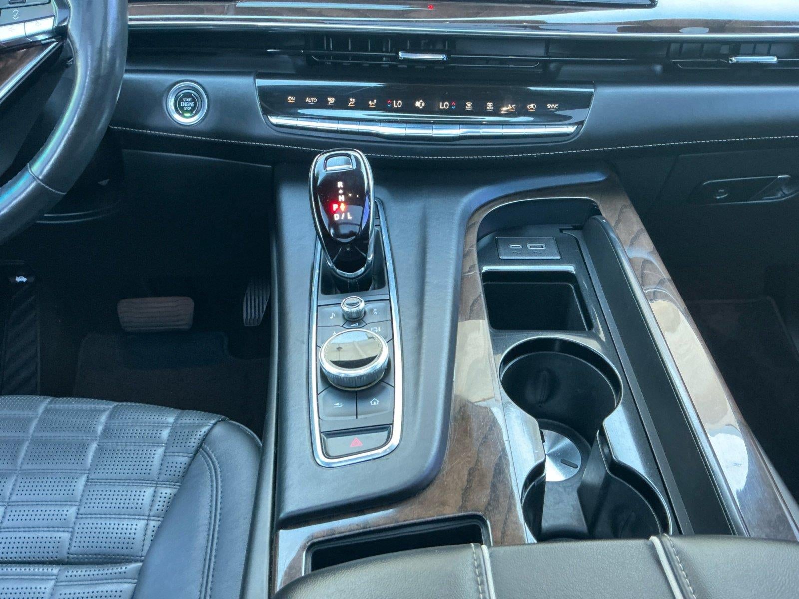 2023 Cadillac Escalade 4WD Sport Platinum