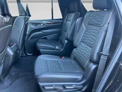 2023 Cadillac Escalade 4WD Sport Platinum