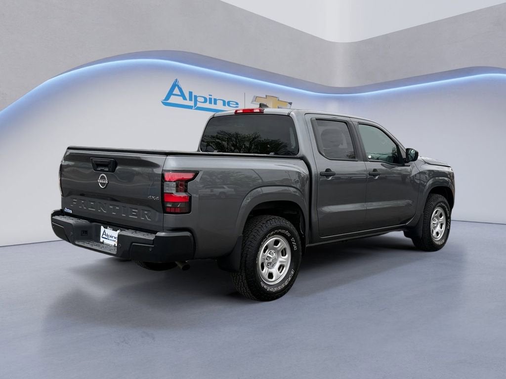 2022 Nissan Frontier S
