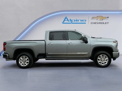 2025 Chevrolet Silverado 3500 HD High Country