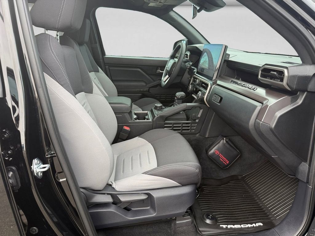 2025 Toyota Tacoma 4WD TRD Sport Hybrid