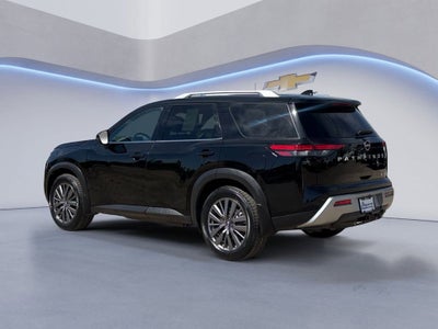 2024 Nissan Pathfinder SL