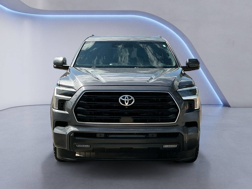 2025 Toyota Sequoia SR5