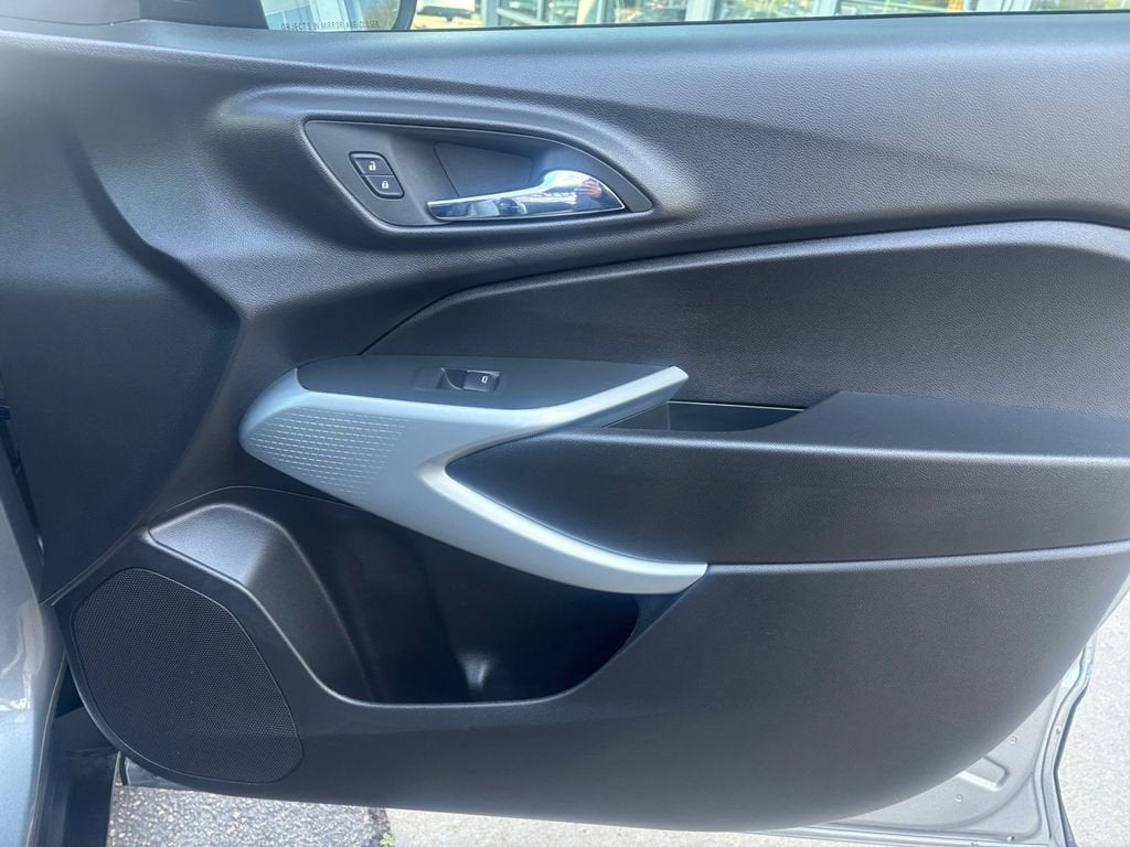 2025 Chevrolet Trax 1RS
