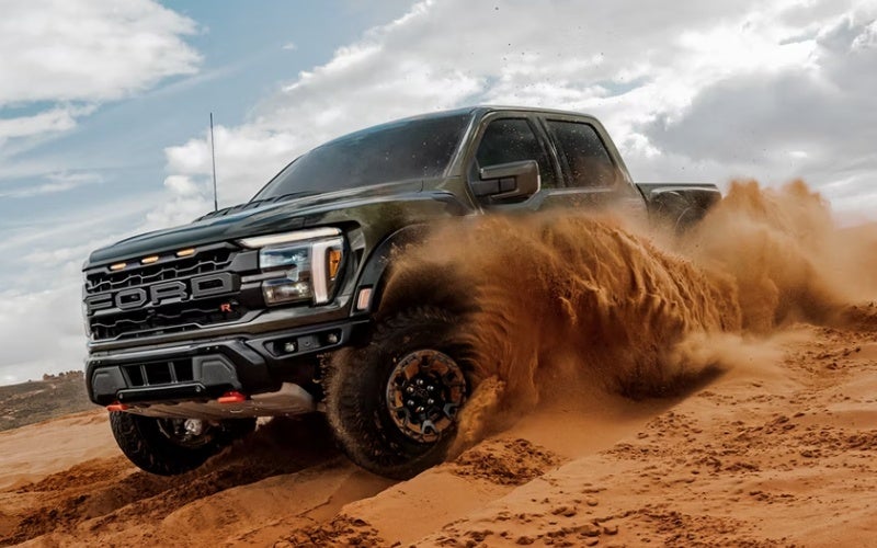 2026FordF-150-exterior-02.jpg